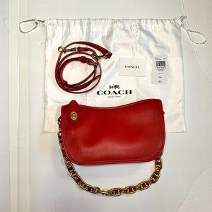 Coach Swinger Bag With Chain - Red Apple/ Brass